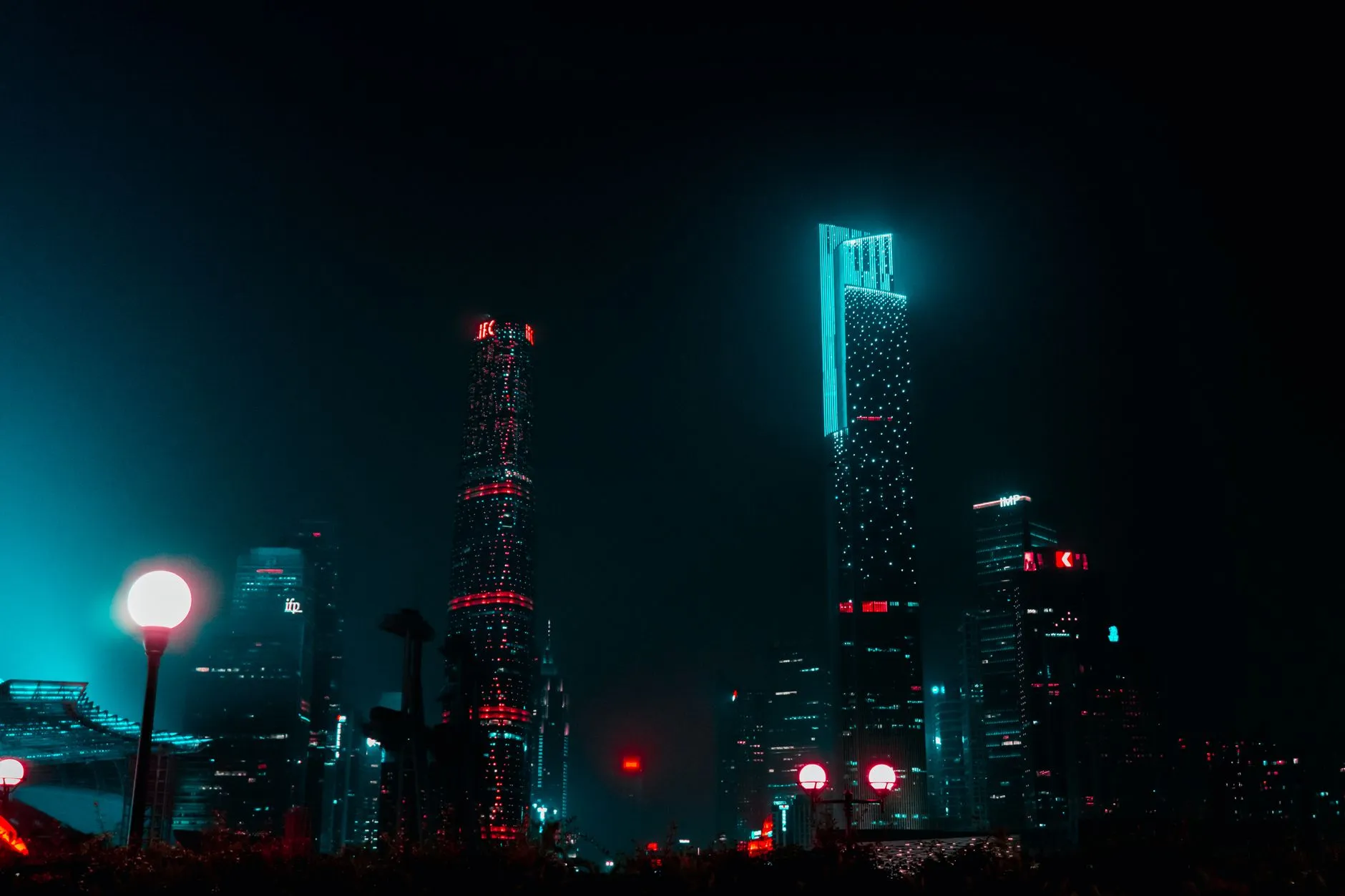 厦门企业智能系统开发中人工智能算法的选型与落地实践