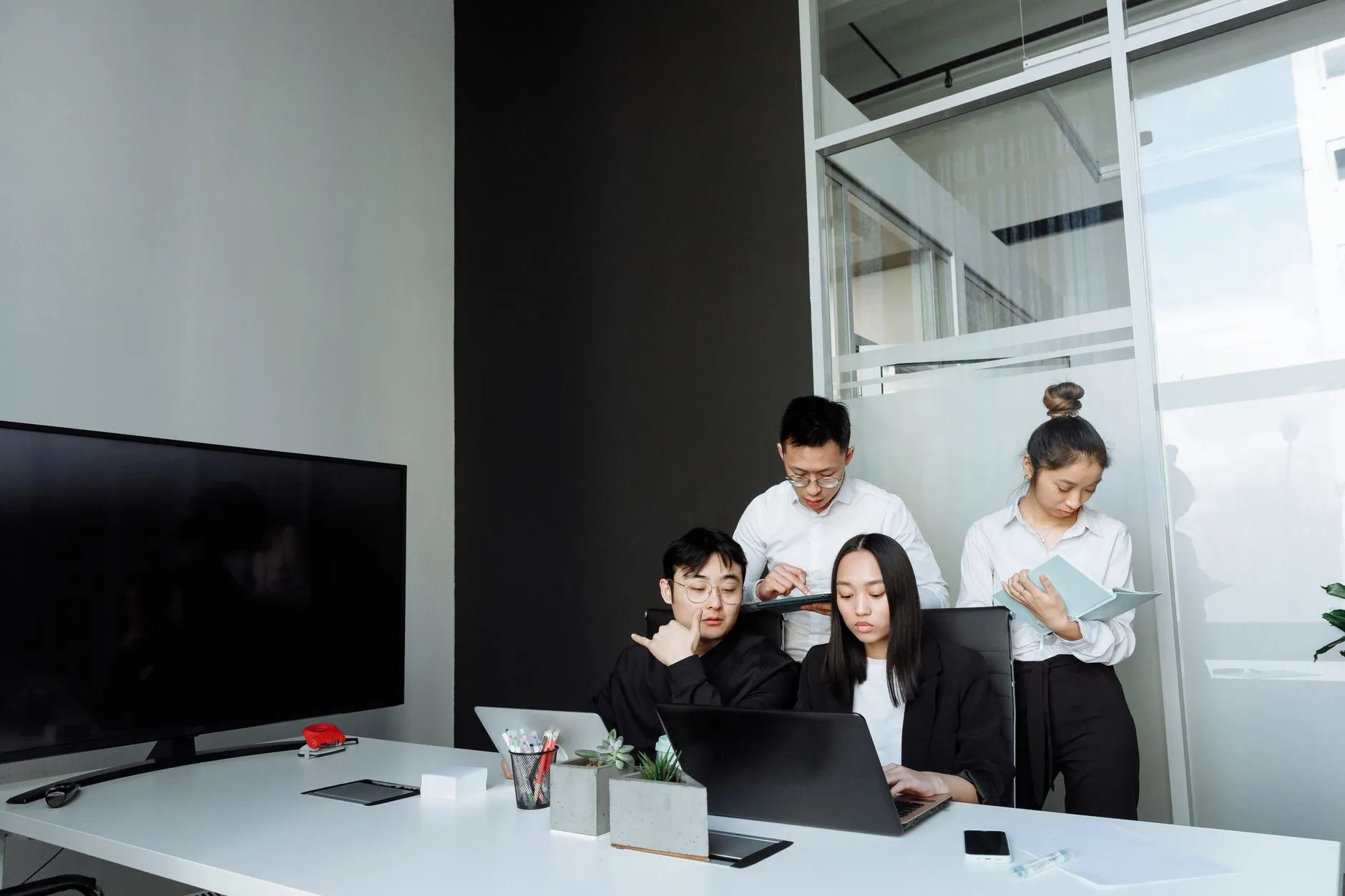 厦门企业智能系统开发选型指南：懂先生AI平台功能与适配场景解析